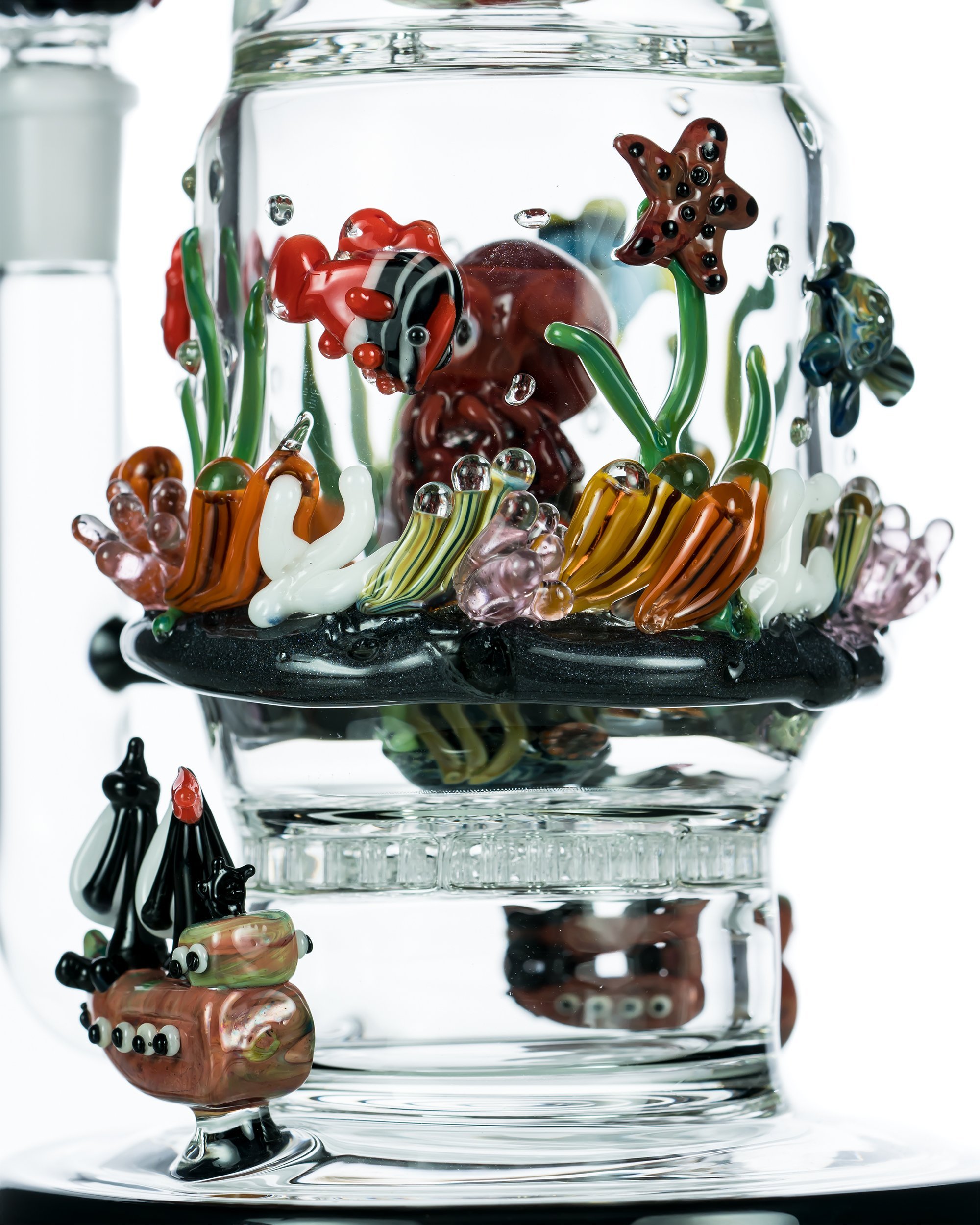 empire glassworks 14 flagship kraken bong 10 Honeycomb Perc